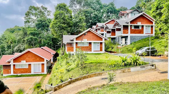Monarda Resort