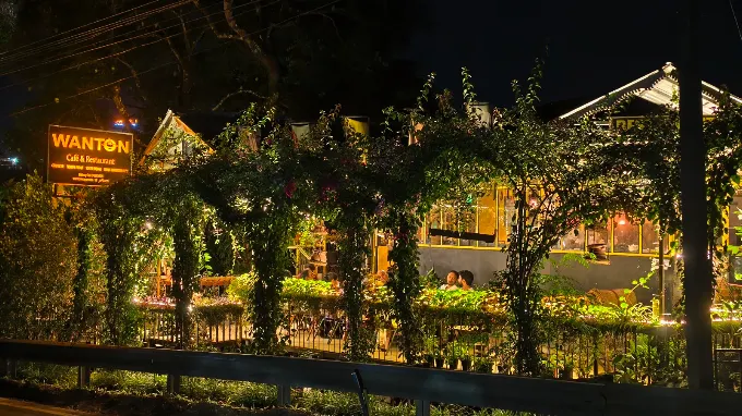WANTON CAFE & RESTAURANT