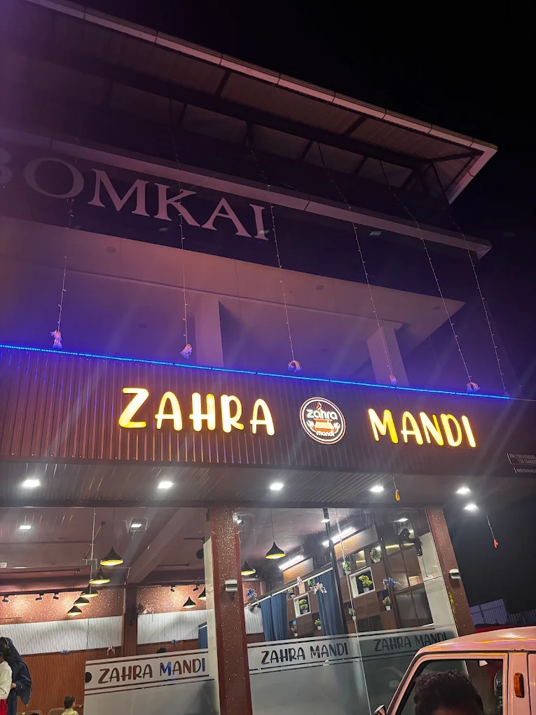 ZAHRA MANDI