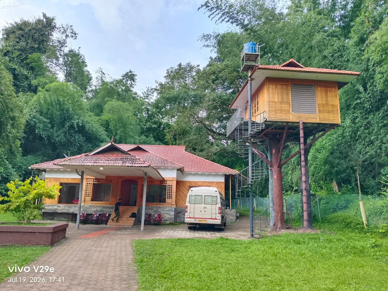 Elephant Valley Resort Chekadi