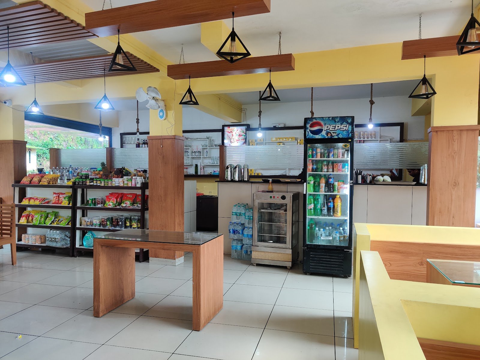 Misto - Bakes and Restaurant