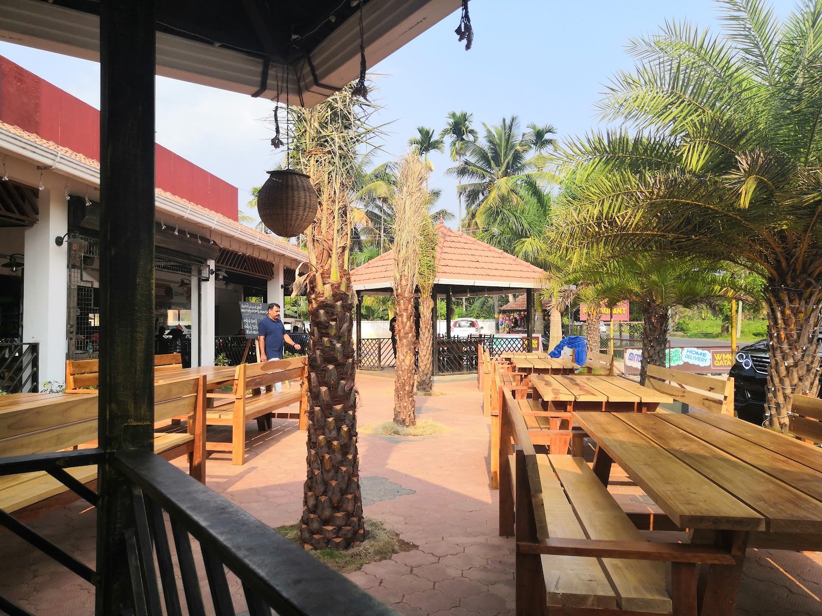 WMO Qatar Bakery & Restaurant